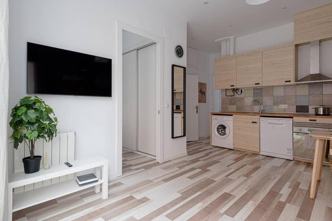 Lovely 2-Bed Flat In Tetuan By Sharingco. Madrid Exterior photo